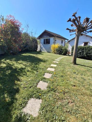 Saint-Agnin-sur-Bion House | La belle des trappes 2