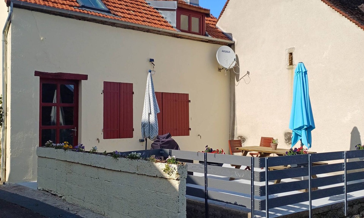 Eguilly House | La Belle Echappée in Auxois