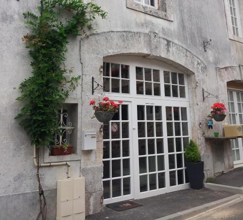 Piegut-Pluviers House | La Belle Maison