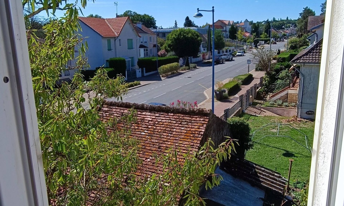 Bellerive-sur-Allier Apartment | La Belle Rive du Voyageur