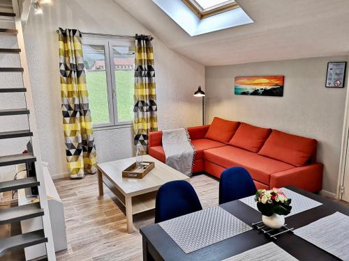 Vieil-Moutier House | La Belle symphonie