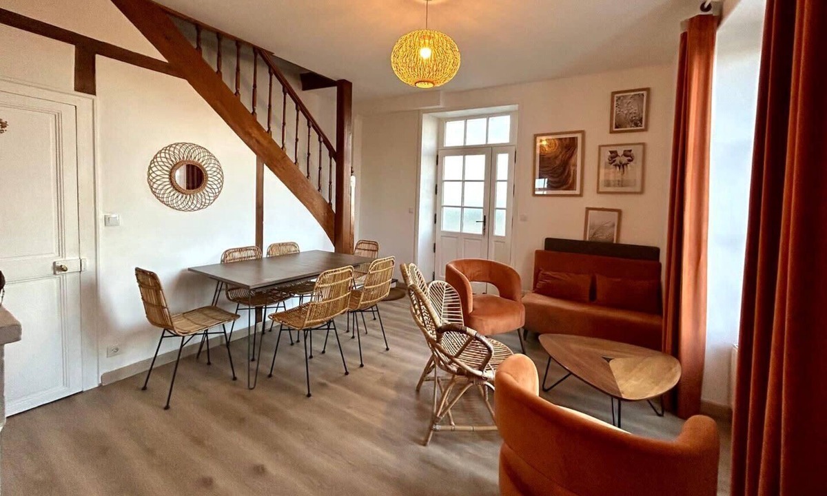 Les 3 Cites House | La Bellevue: magnificent townhouse