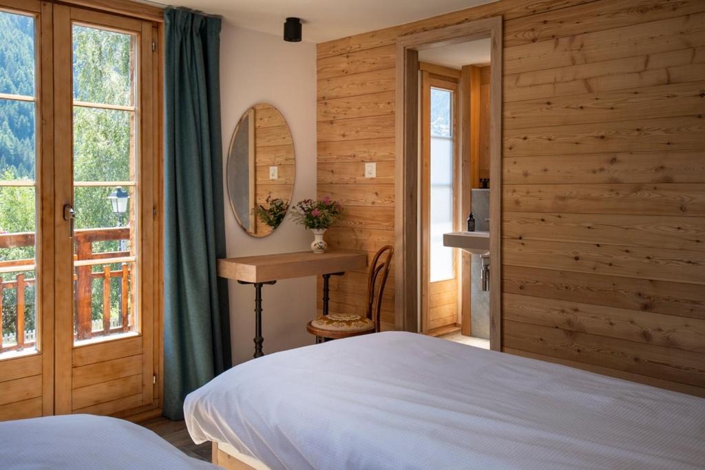 Ayer Hotel | La Bergère