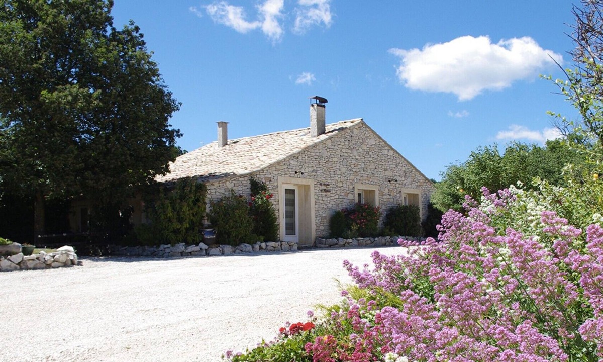 Redortiers Apartment | La Bergerie de Panturle – Provençal Charm in Unspoiled Nature
