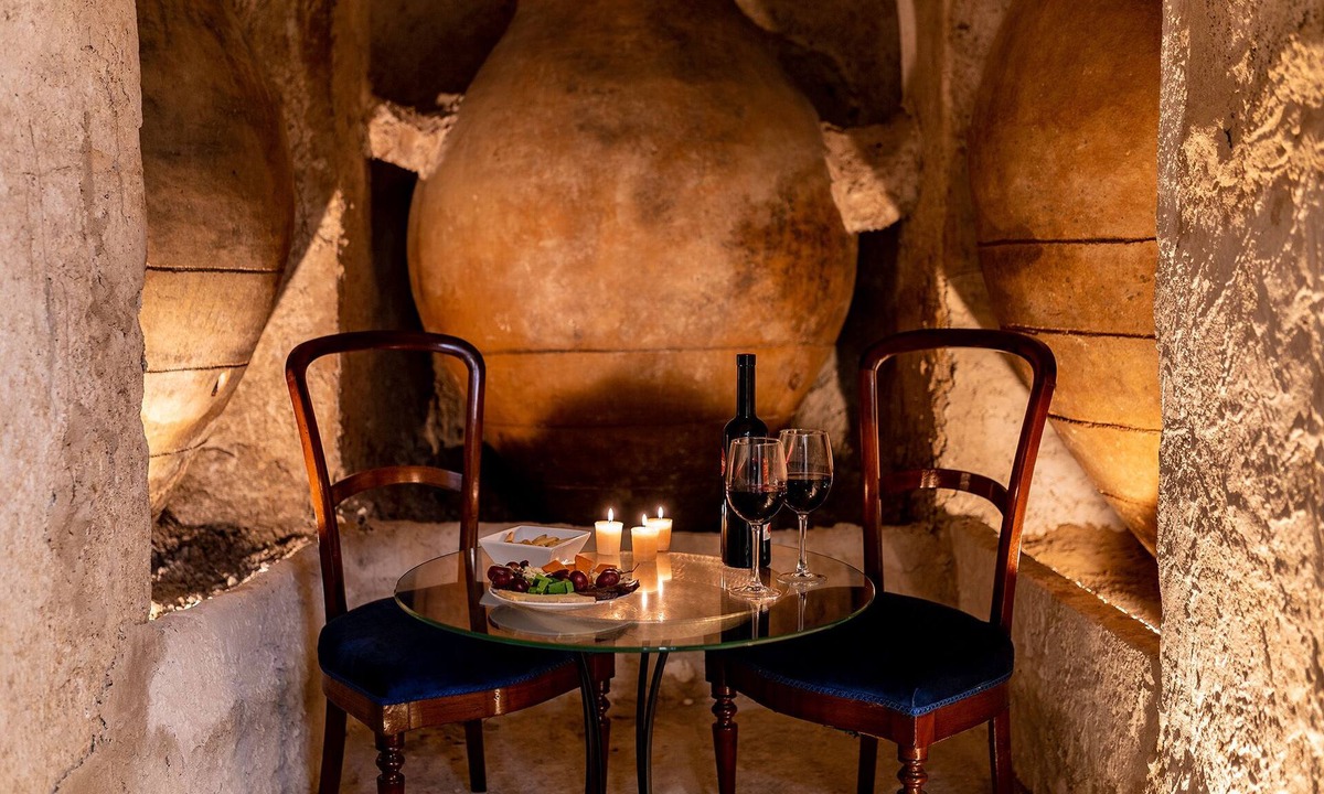 Villarejo de Salvanes Hotel | La Bodega de Quintín