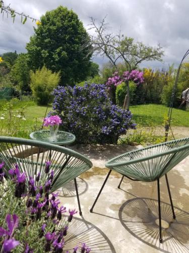 Saint-Julien-le-Petit Apartment | La bohème