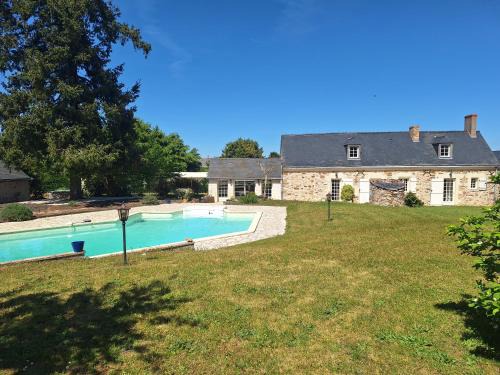 Blaison-Gohier House | La Boire Bavard