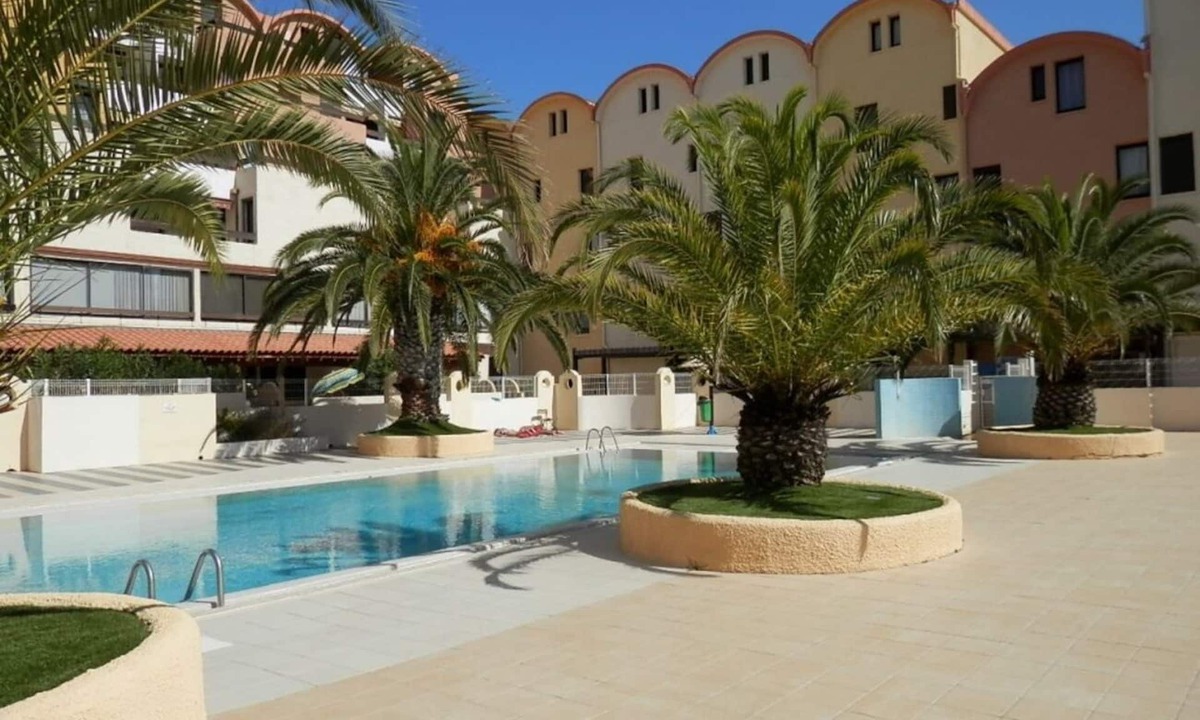 Port Rive Gauche Apartment | La Brigantine - appartement avec piscine proche plage