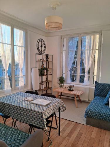 Cormeilles-en-Parisis Apartment | La briquette du Parisis