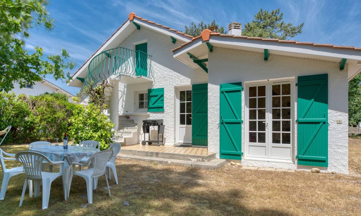 Vendays-Montalivet House | La Bruyère by Interhome