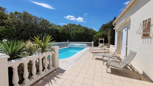 Mejannes-le-Clap Villa | La Cèzenole - Villa climatisée 5 étoiles - Piscine Chauffée - Label Famille - Gorges de la Cèze