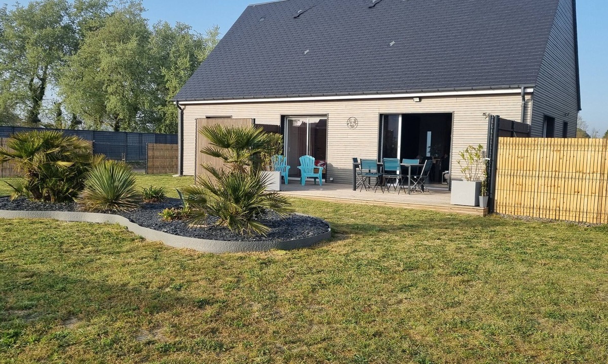 Saint-Germain-sur-Ay House | La Celthane, Maison Proche de la Plage