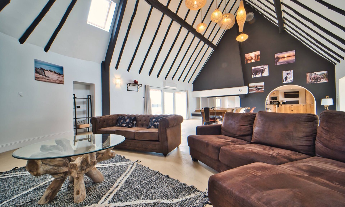 Saintes-Maries-de-la-Mer House | La cabane, Mas traditionnel de Camargue