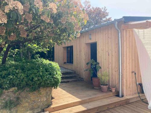 Fleury-sur-Orne Apartment | La cabane, Chambre indépendante dans jardin - Esprit cabane authentique et confortable - la campagne à 5 mn du centre de Caen