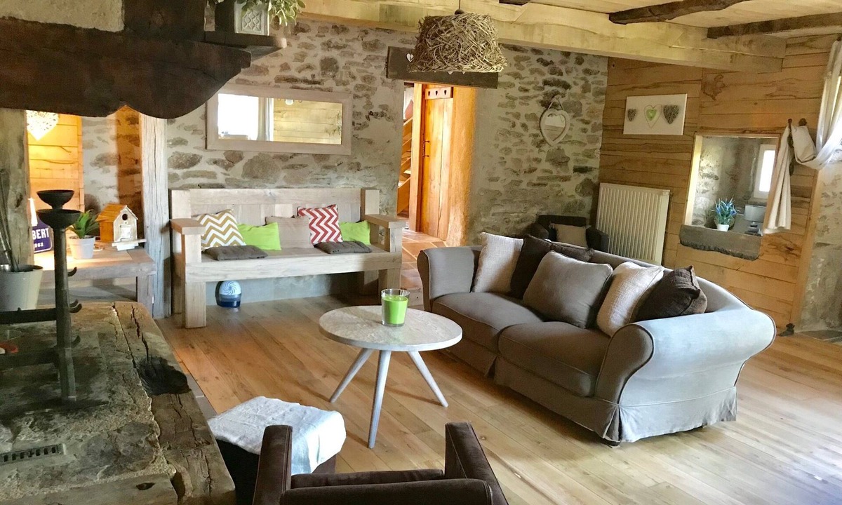 Luc-la-Primaube House | LA CABANE DE CHEMMALY