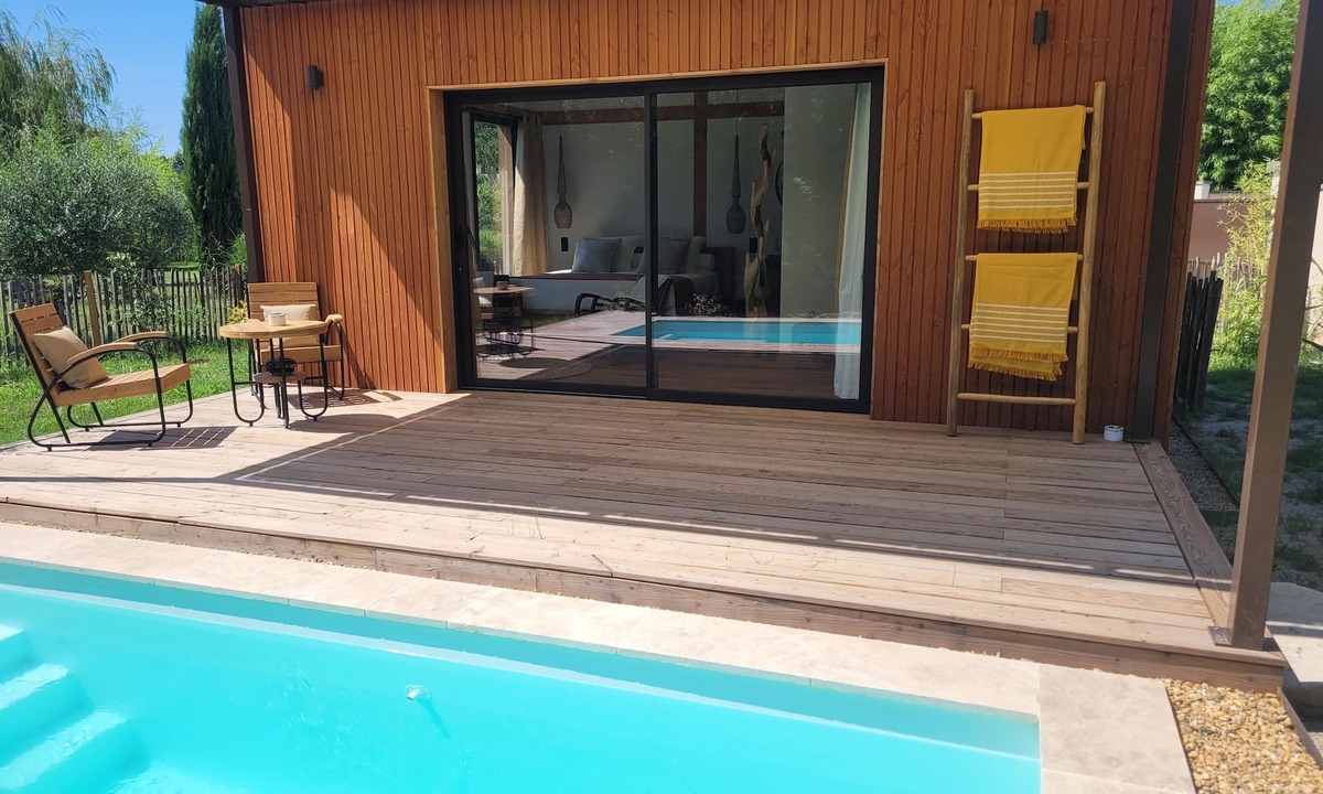 Vallabregues Cabin | La Cabane de Cinette