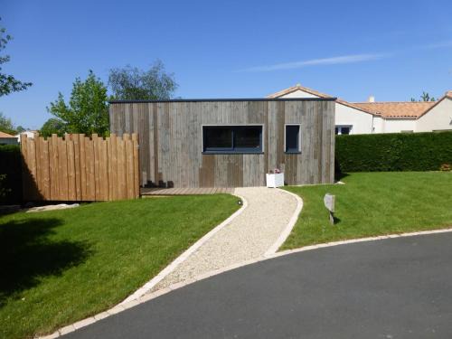 Les Herbiers House | La cabane du Bonheur