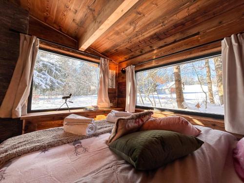 Les Deserts Ski Chalet | La Cabane du Lys