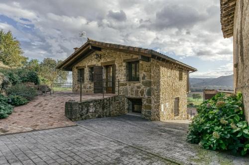 La Vall d'en Bas House | La Cabanya de la Rovira - Dalt