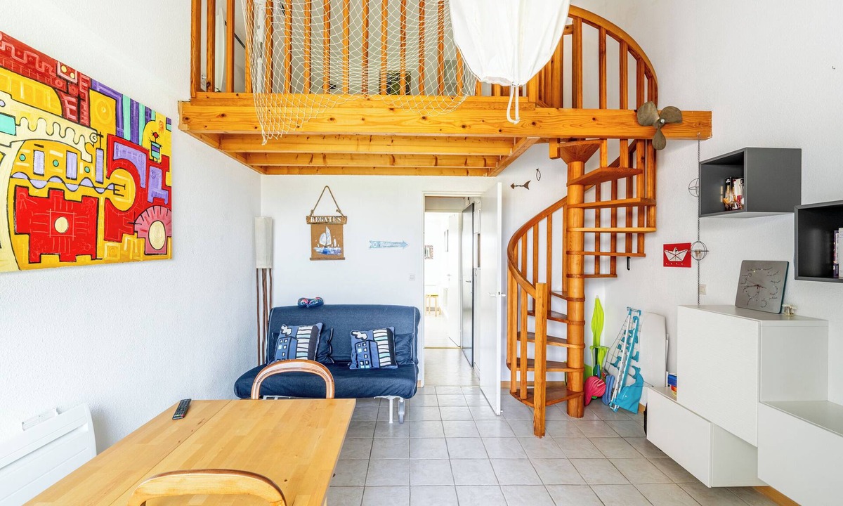 Pornic Apartment | La Cabine du Marin, pool for 4 guests