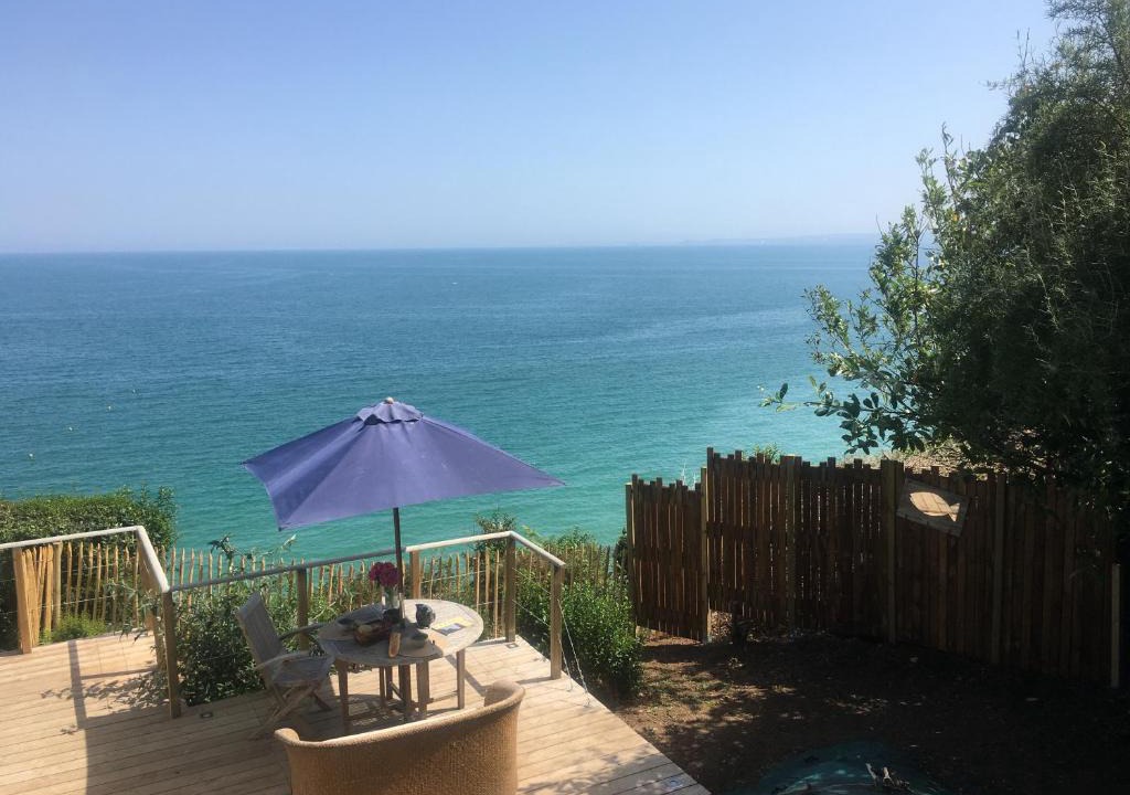 Plerin House | La cabine en bord de mer