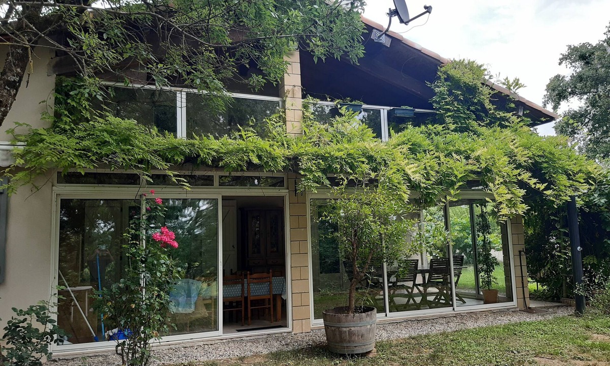 Cahuzac-sur-Vere Cabin | La Campagne à Salettes