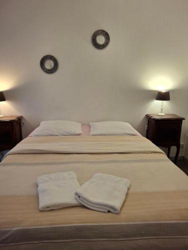 Thiers Apartment | La Caravelle 3