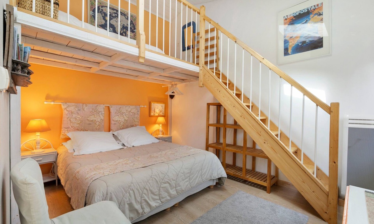 Beausejour Bed & Breakfast | La Caravelle - Courteline Guest Room with Shared Terrace and Wi-Fi