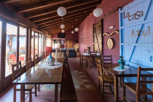 Alcanadre House | La Casa Azul