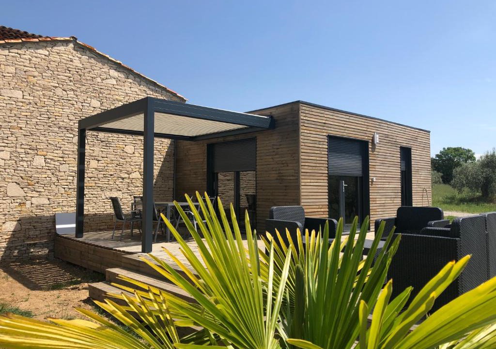 Oraison House | LA CASA DE FRANCOIS