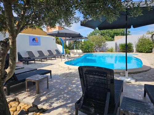Sigean Bed & Breakfast | La Casa del Arti - Hôtellerie & Spa - Centre bien-être et Piscine chauffée