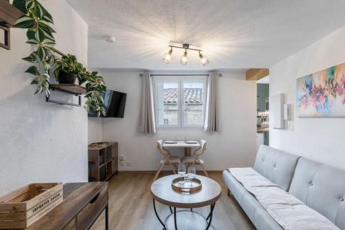 Montpellier City-Centre Apartment | La Casa du Clapas - Bright, Fully equipped