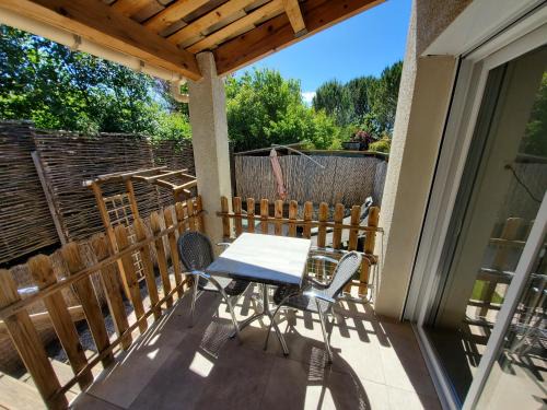 Greoux-les-Bains House | La casa Elisa Gîte T2 indépendant