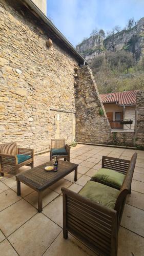 Saint-Sorlin-en-Bugey Apartment | La Casa