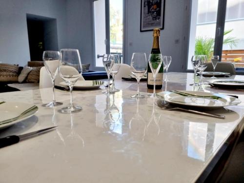 Ay House | La casa pétillante !