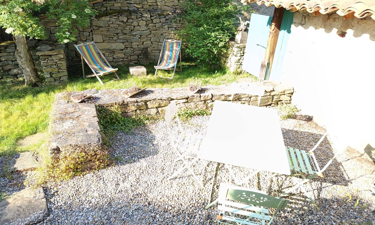 La Serpent House | La Casita" self-catering cottage is housed in a 19th-century barn.