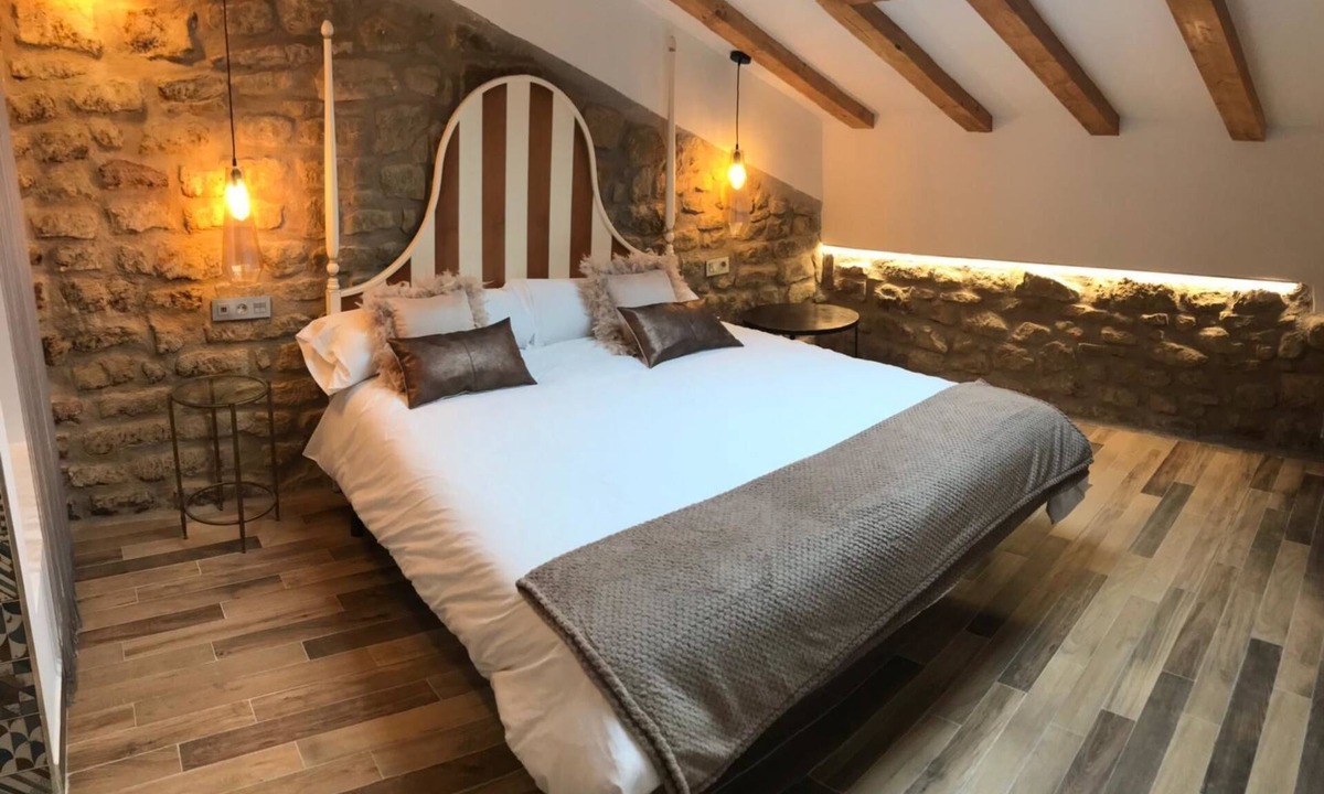 Ganuza House | La Casona De Alútiz
