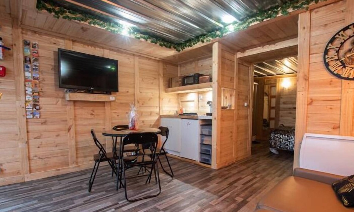 Chaumuzy Apartment | La Caverne D'aly - Chaumuzy