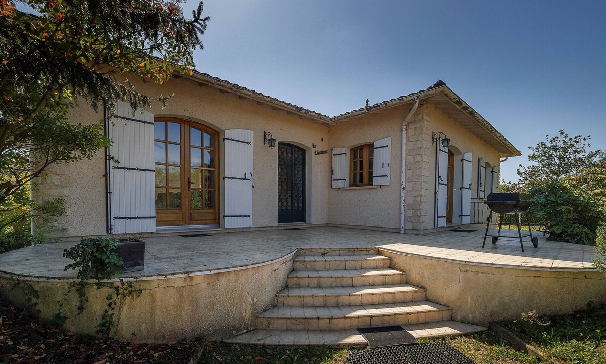 Saint-Seurin-sur-l'Isle House | La Châtelaine - A 25min de St Emilion