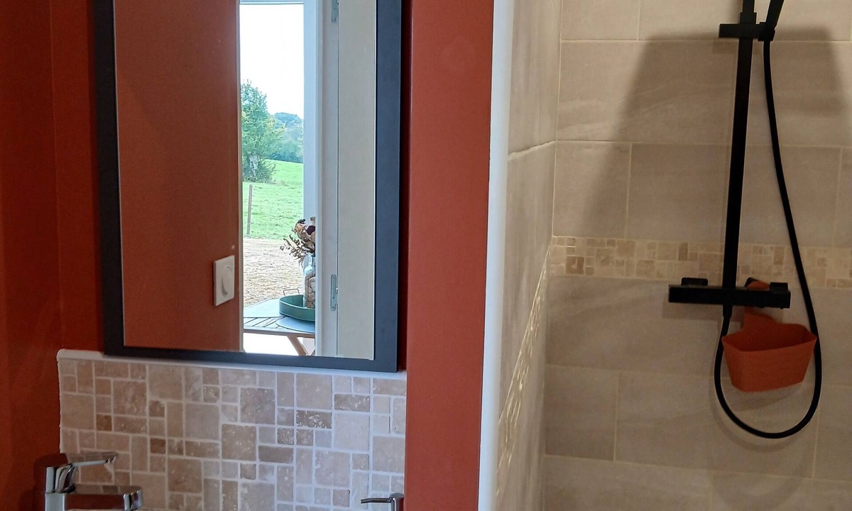 Leschelle Apartment | La Chambrée