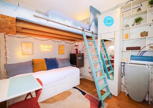 Gennevilliers House | La chambre COCTEAU