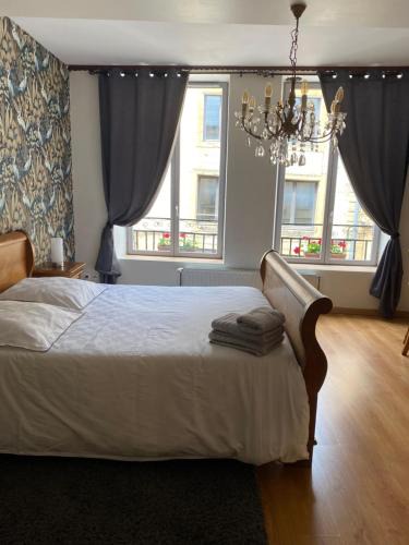 Sedan Bed & Breakfast | La Chambre d'Angèle