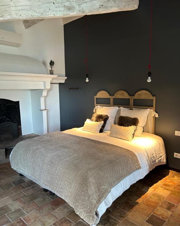 Verargues Bed & Breakfast | La chambre de Léopoldine