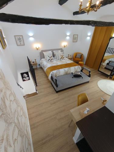 Lombers House | La chambre de Marin