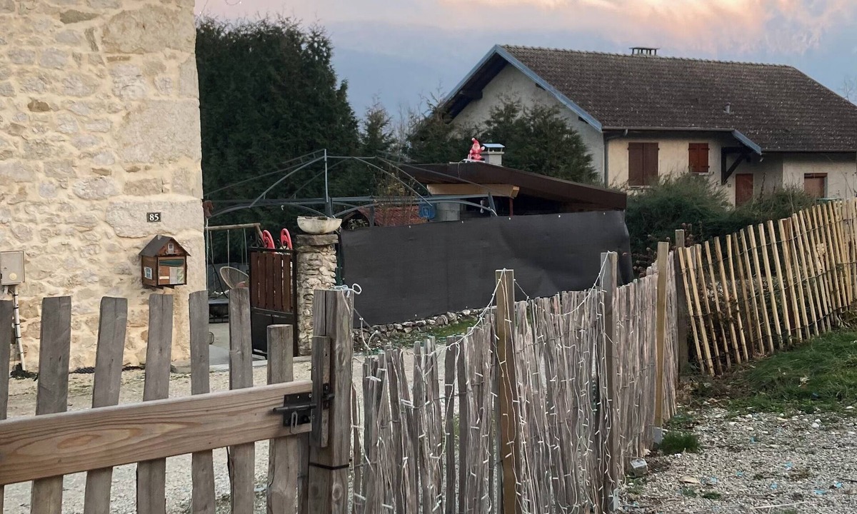 Novalaise Bed & Breakfast | La chambre du Lac