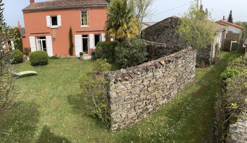 Champtoceaux Bed & Breakfast | La Charaudière