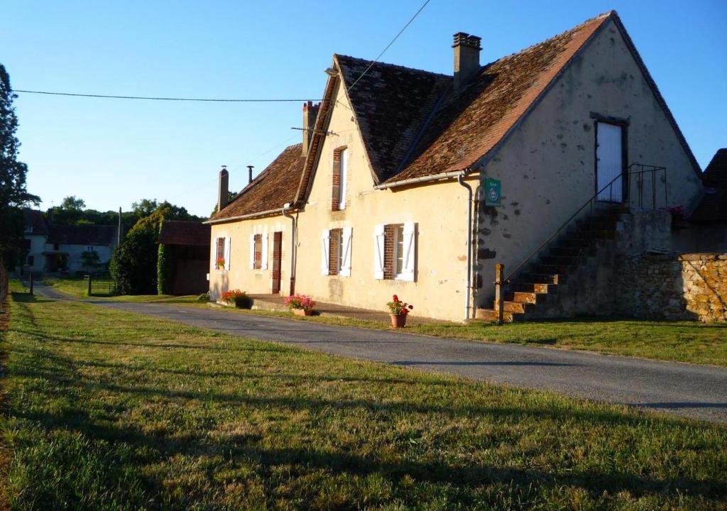 Scoury House | La chatellenie