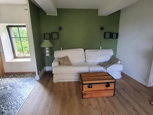Bellenaves House | La Chinerie