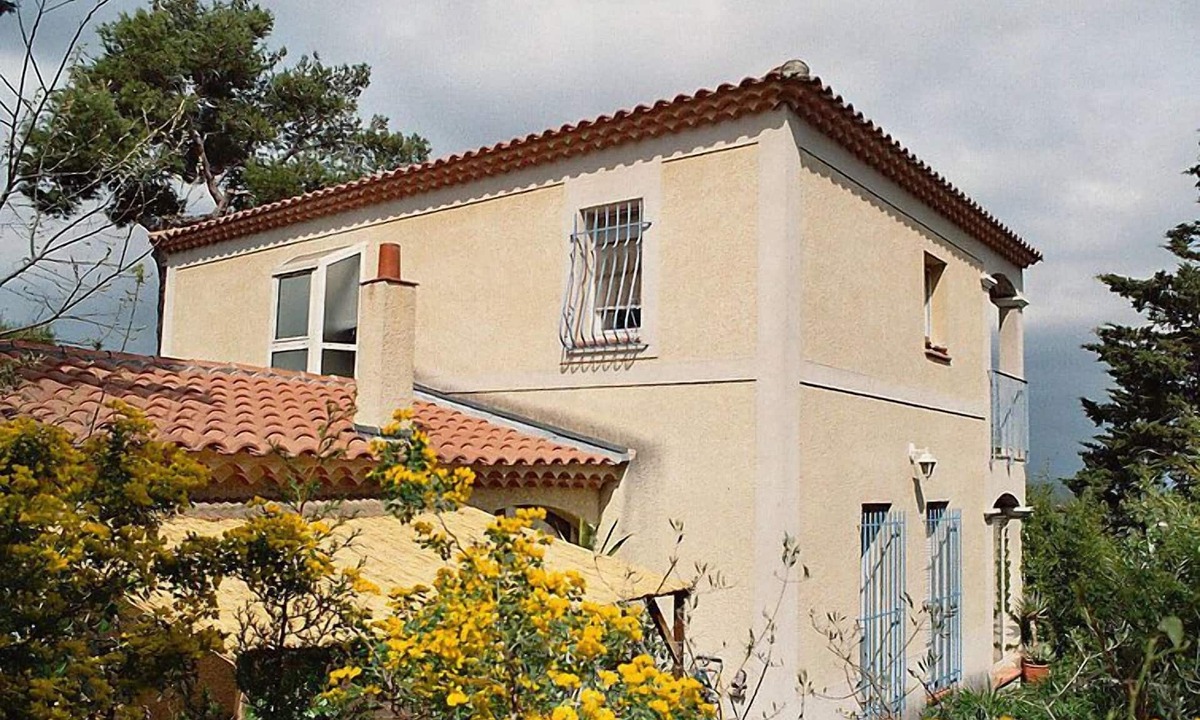 Villeneuve-les-Avignon House | La Cigale by Interhome