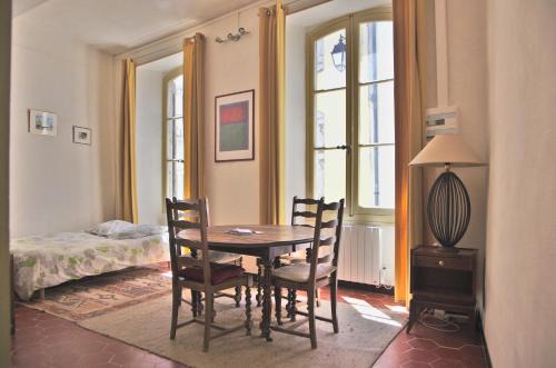Saint-Hippolyte-du-Fort Apartment | La Cigale